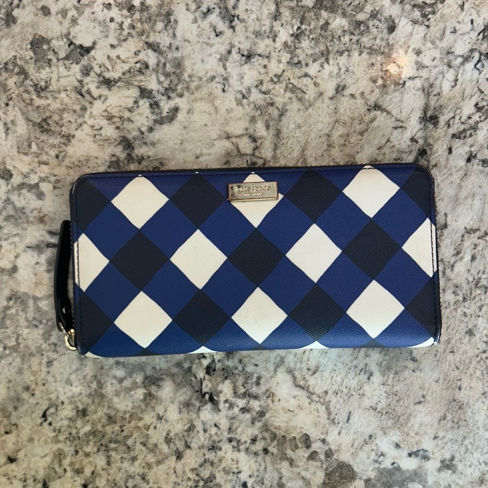Kate Spade Grainy Neda Zip Around Wallet